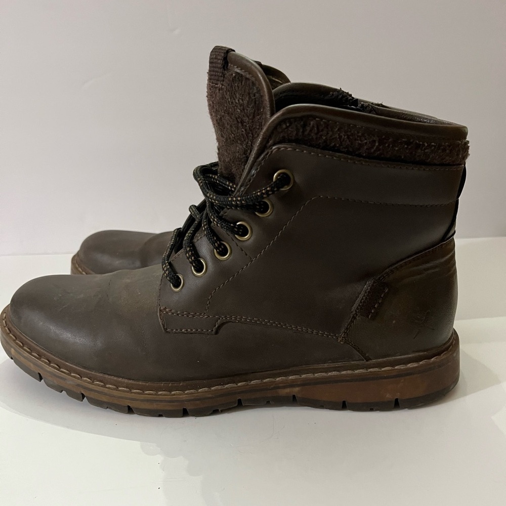 Men's Brown Denver Hayes Hiking Style Boots, Size 9